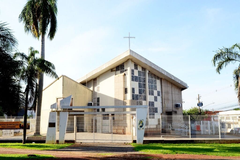 CATEDRAL NOSSA SENHORA DA ABADIA E SANTO ANTÔNIO DE PÁDUA