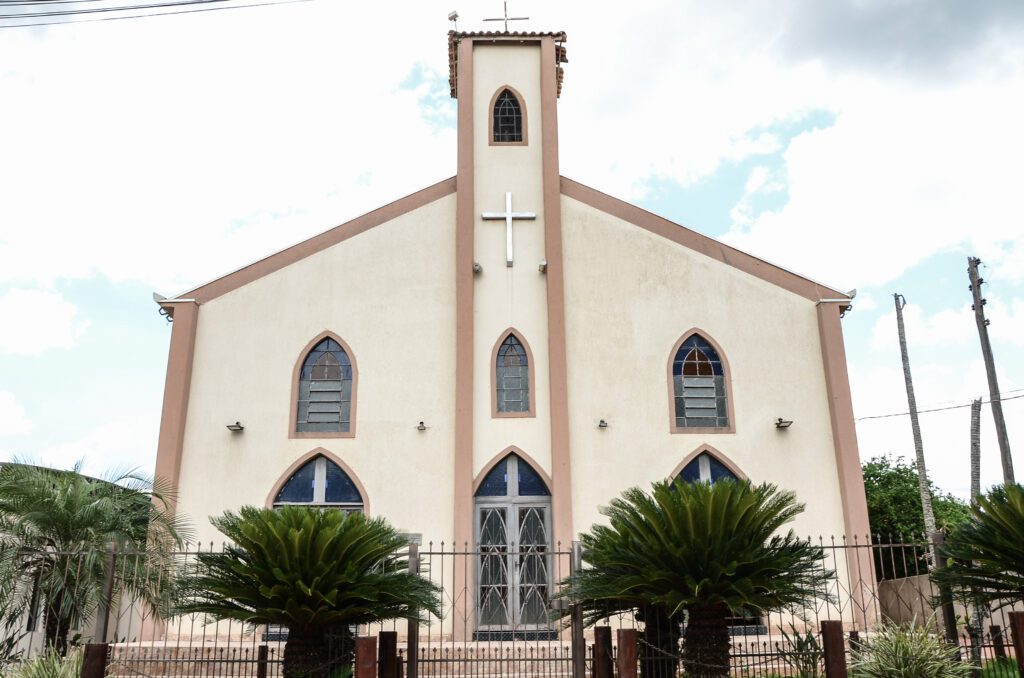 PARÓQUIA SANTA CATARINA VIRGEM E MÁRTIR – DISTRITO DE ANHANDUÍ