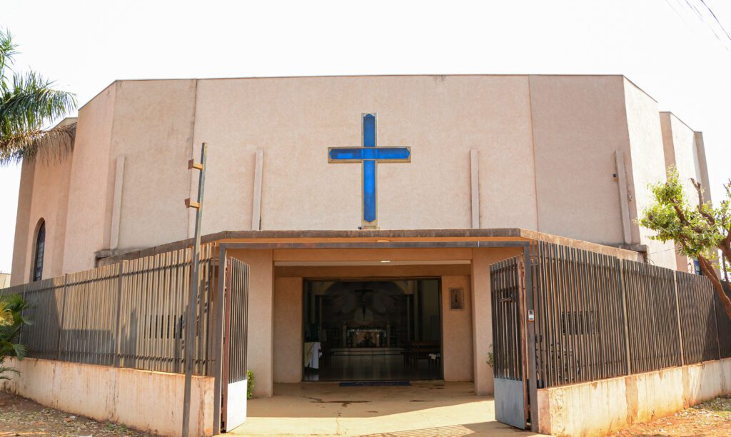 PARÓQUIA SÃO JOÃO EVANGELISTA