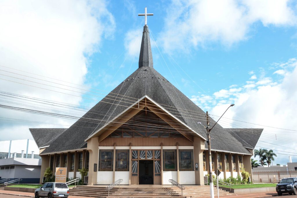PARÓQUIA NOSSA SENHORA DA ABADIA – SIDROLÂNDIA